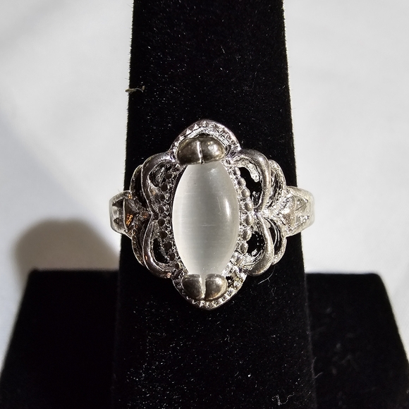 Jewerly Jewelry - Moon Stone Ring Sterling Siver